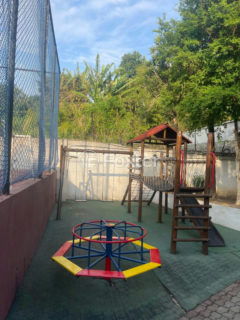 Image 38 - 1040334