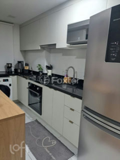 Image 2 - 1040391