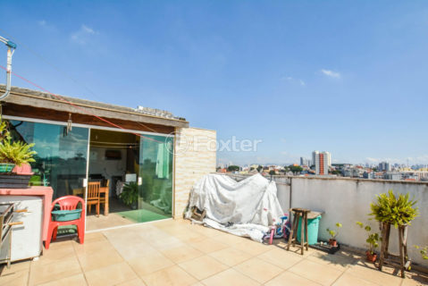 Image 32 - 1040416