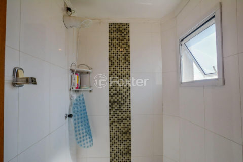 Image 21 - 1040416