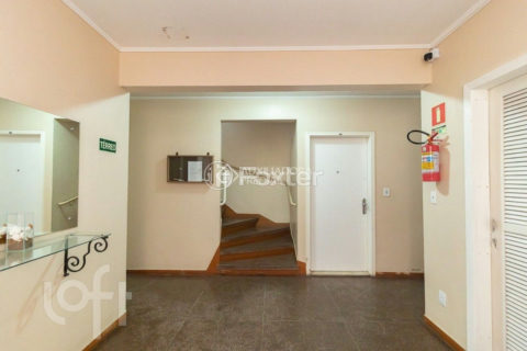 Image 20 - 1040433