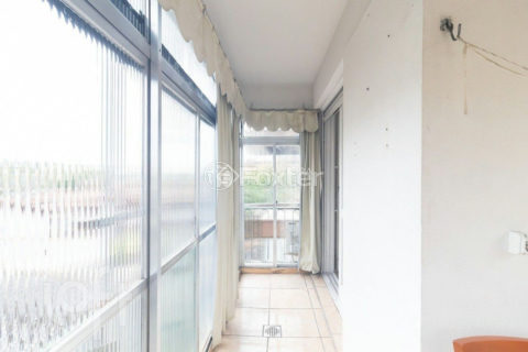 Image 6 - 1040433