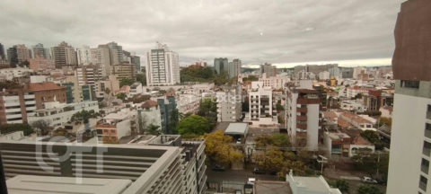 Image 5 - 1040437