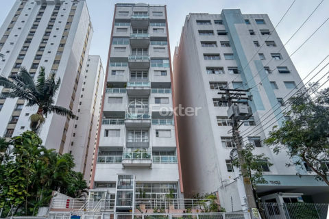 Image 35 - 1040442