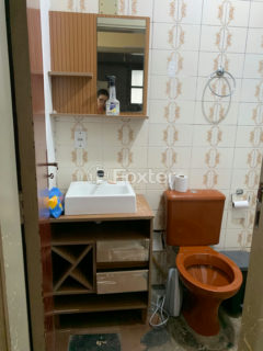 Image 16 - 1040444