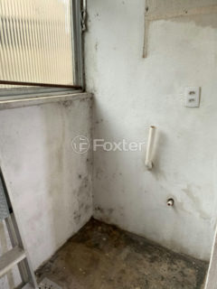 Image 9 - 1040444