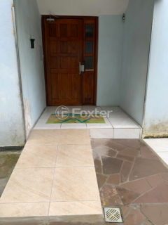 Image 20 - 1040444