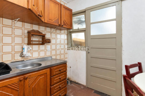 Image 36 - 1040444