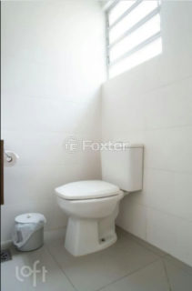 Image 22 - 1040508