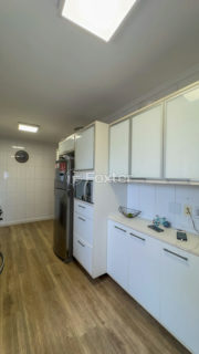 Image 39 - 1040599