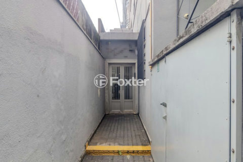 Image 3 - 1040611