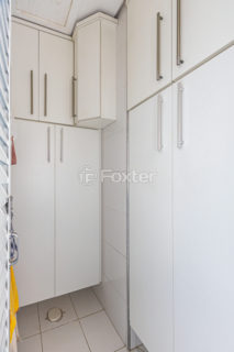 Image 25 - 1040614