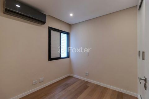 Image 23 - 1040622