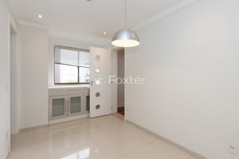 Image 39 - 1040623