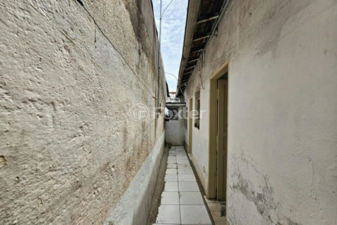 Image 14 - 1040627