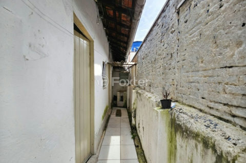 Image 24 - 1040627