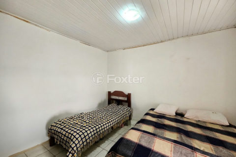 Image 32 - 1040627