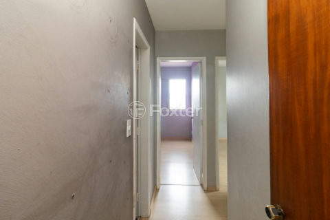 Image 21 - 1040628