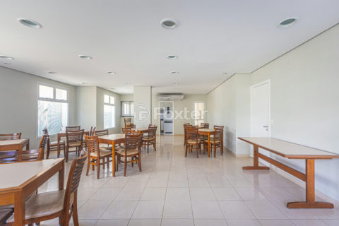Image 35 - 1040629