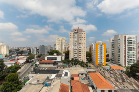 Image 7 - 1040648