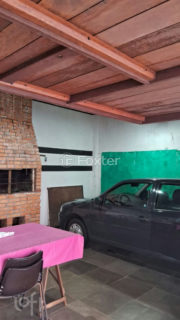 Image 7 - 1040677