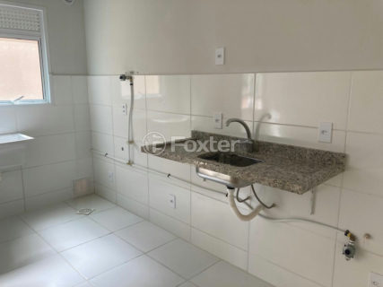 Image 9 - 1040724