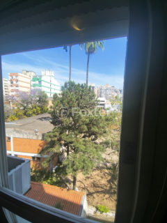 Image 6 - 1040739