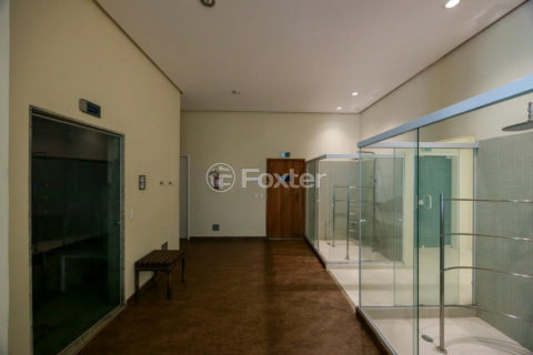 Image 41 - 1040744