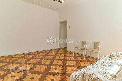 Image 7 - 1040760