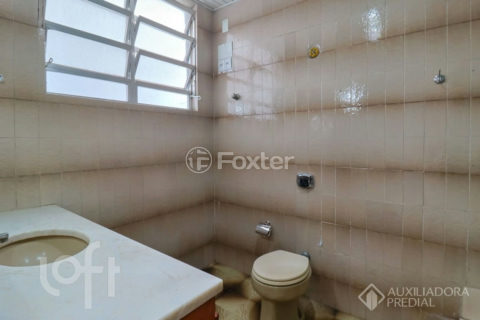 Image 31 - 1040760