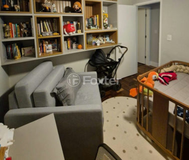 Image 4 - 1040775