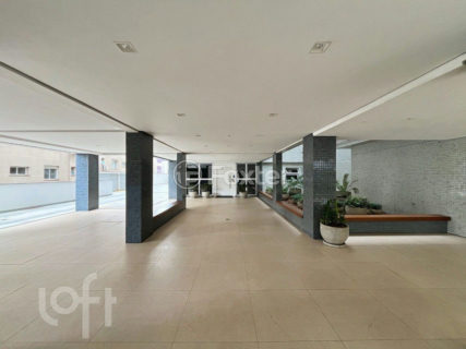 Image 48 - 1040843