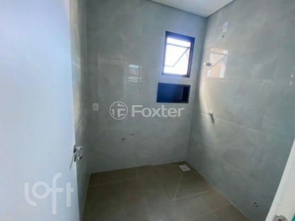 Image 23 - 1040852