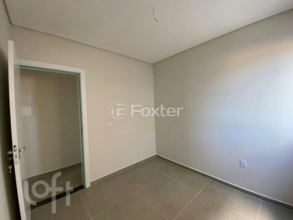 Image 30 - 1040852