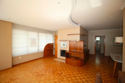 Image 3 - 1040856