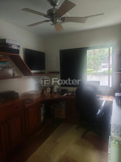 Image 7 - 1040863
