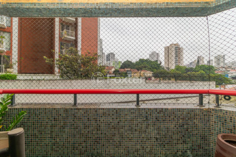Image 9 - 1040863