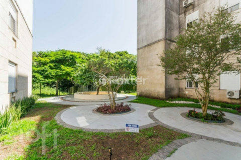 Image 34 - 1040882