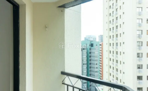 Image 2 - 1040929