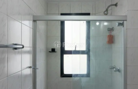 Image 4 - 1040929