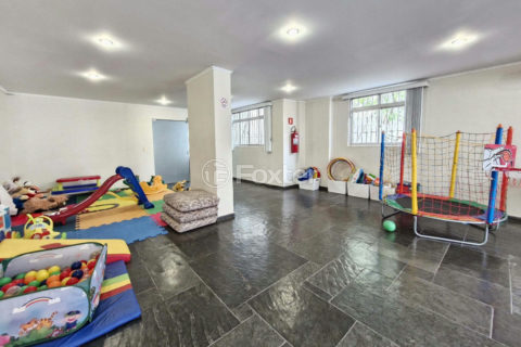 Image 31 - 1040955