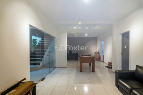 Image 33 - 1040969