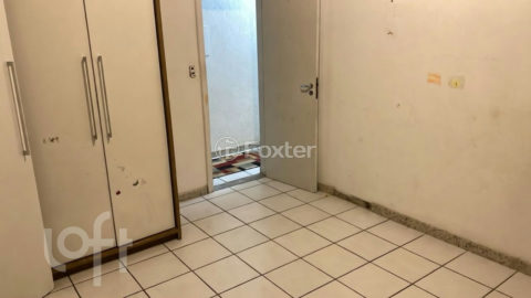 Image 3 - 1040993