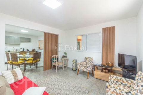 Image 34 - 1041069