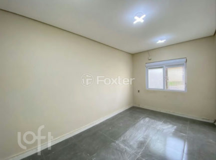 Image 8 - 1041100