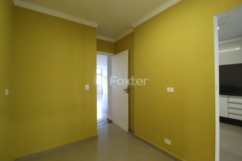 Image 44 - 1041110