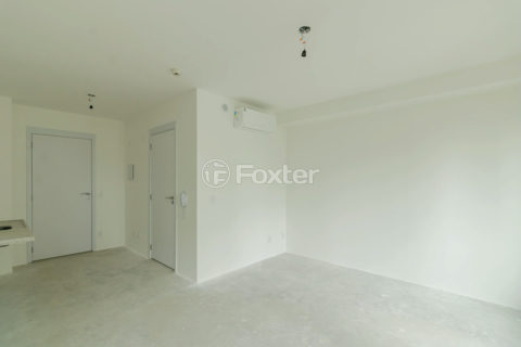 Image 3 - 1041130