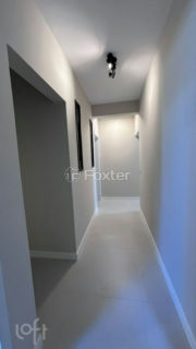 Image 33 - 1041134