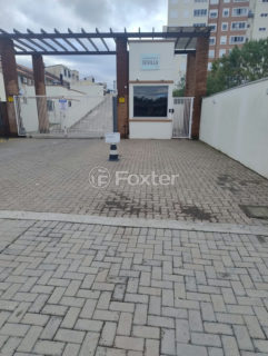 Image 1 - 1041140