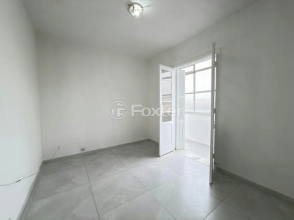 Image 7 - 1041166